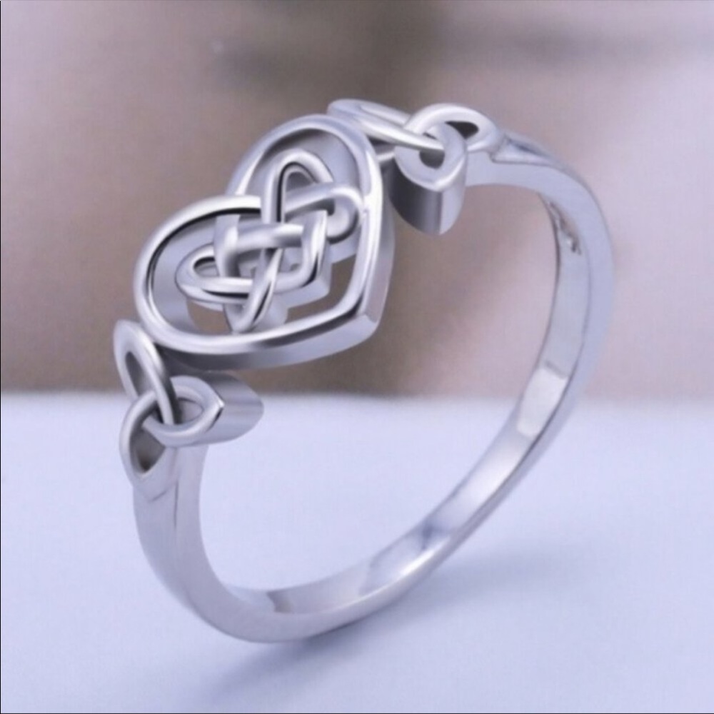 New Women’s 925 Silver Diamond Romantic Ring 💍 - Picture 2 of 3